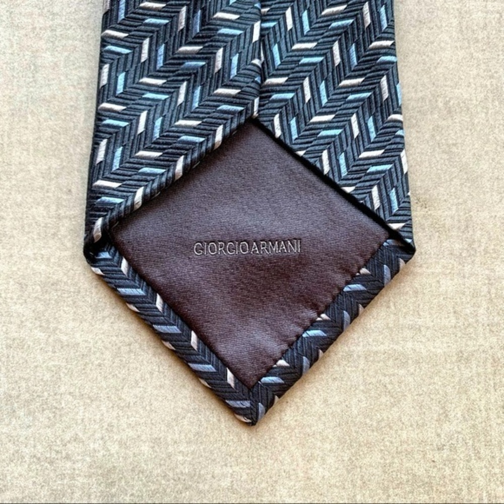 Giorgio Armani RECENT Skinny Silk Tie